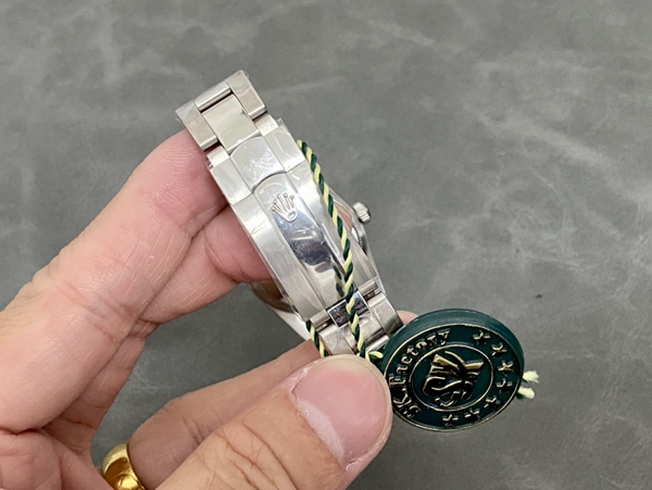 激安ロレックス角部分ディテール